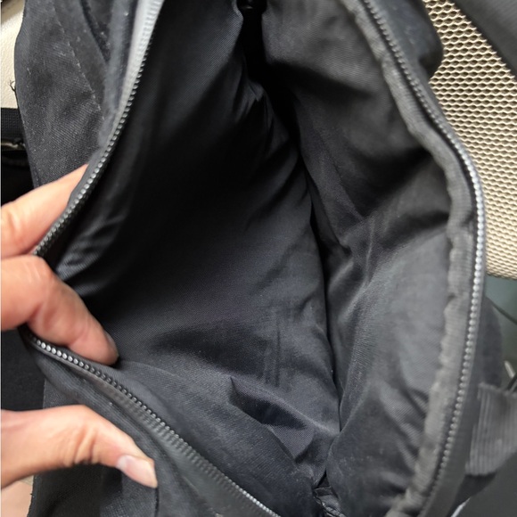 Brevite The Runner Camera Backpack - Picture 5 of 14